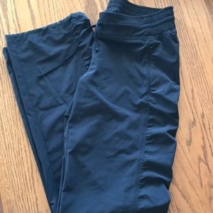 Athleta La Viva pants